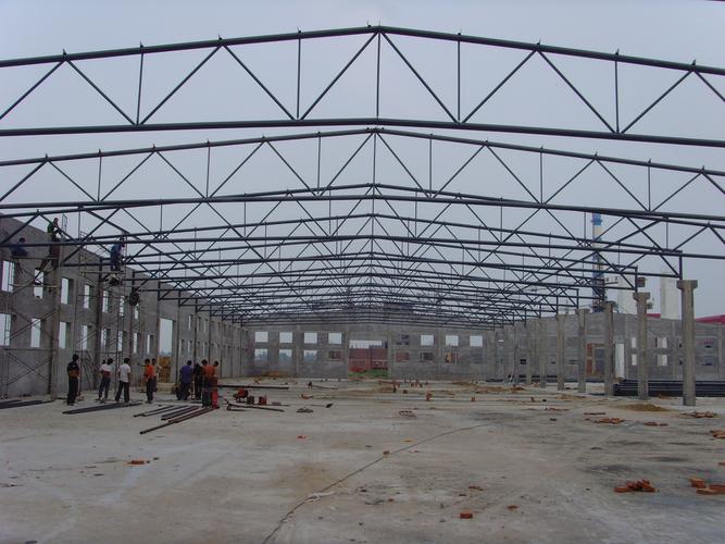 宝泰厂家供应优质彩钢瓦 厂房建筑 钢结构图片_2